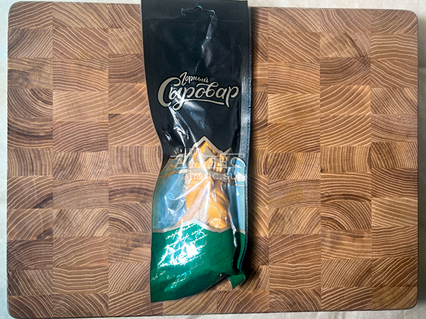 Сыр 100 гр ГОРНЫЙ СЫРОВАР (Косичка копчёная) в Мытищах