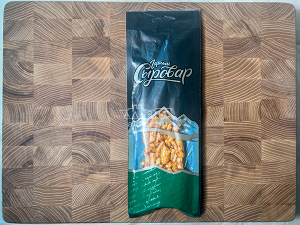 Сыр 60 гр ГОРНЫЙ СЫРОВАР (Бочонок копчёный с аджикой) в Мытищах