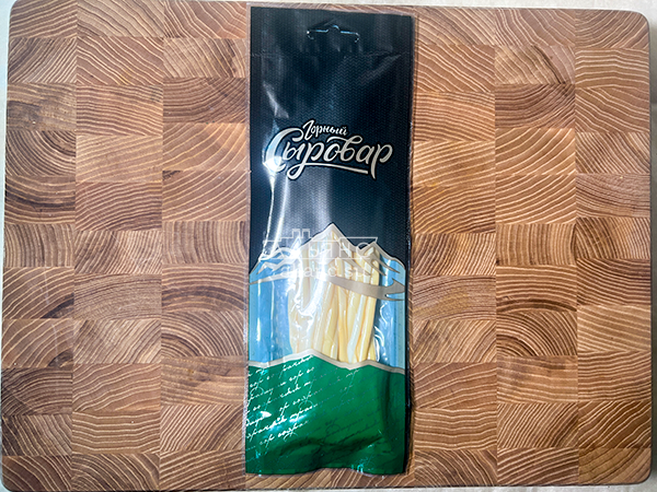 Сыр 60 гр ГОРНЫЙ СЫРОВАР (Нити копчёные) в Мытищах