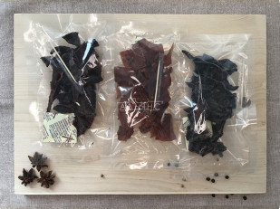 Мясо (АЛЬЯНС) вяленое свинина с халапеньо (50 гр): Рыцарское мясо заяц